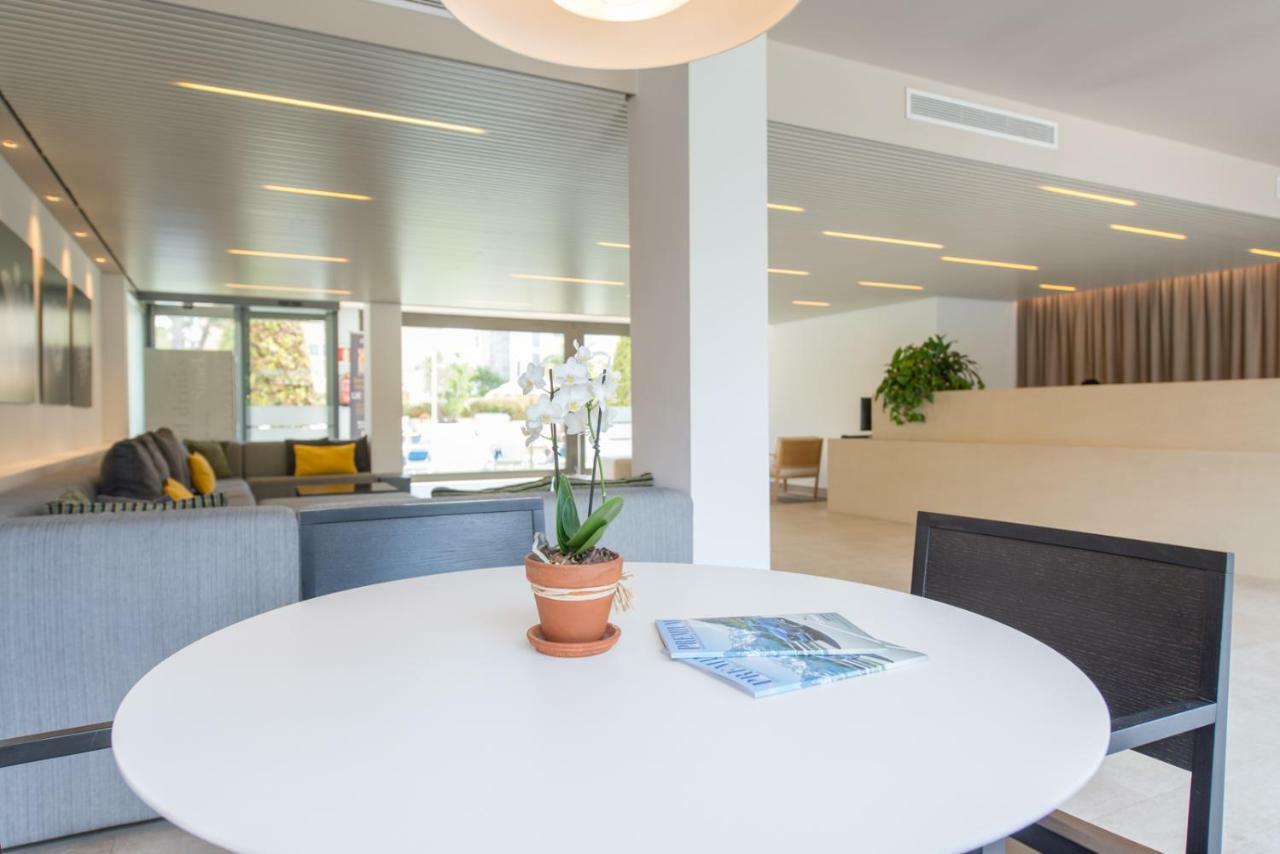 Atenea Park Suites & Apartments Vilanova i la Geltru Ngoại thất bức ảnh